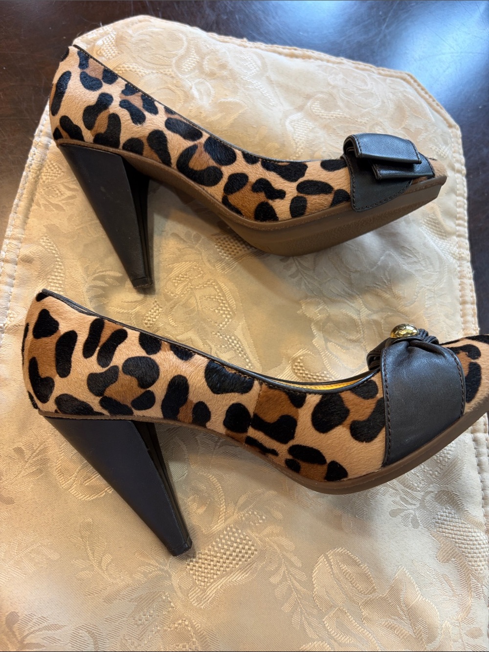 Coach Leopard-Print Bow Pumps in Tan and Black - Picture 3 of 9